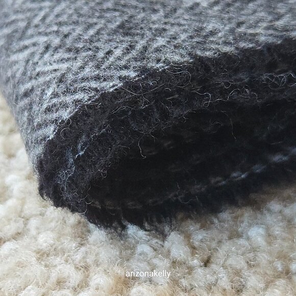 NWT Wool/Cashmere Blend Herringbone Black White Italy Il Moro Firenze - Picture 12 of 13